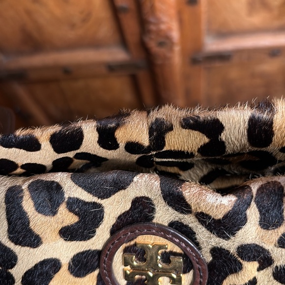 Tory Burch City Zip Leopard Jaguar Print Leather Cowhide Tote X-Large - Picture 17 of 17